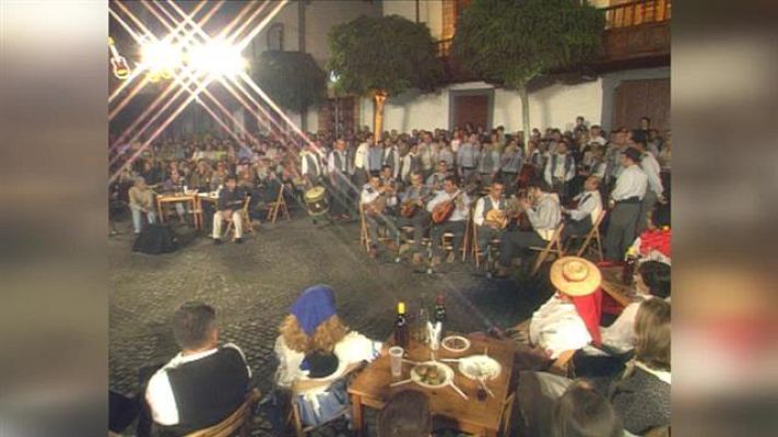 Tenderete - Tenderete - 13/09/2020 Especial fiestas del Pino del año 2001, entrañables imágenes de la historia de Tenderete.