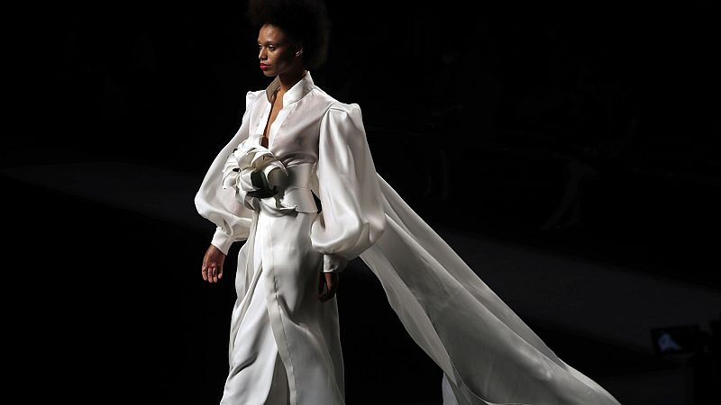 Los diseñadores de la Madrid Fashion Week coinciden en la idea de comprar menos ropa pero de mejor calidad