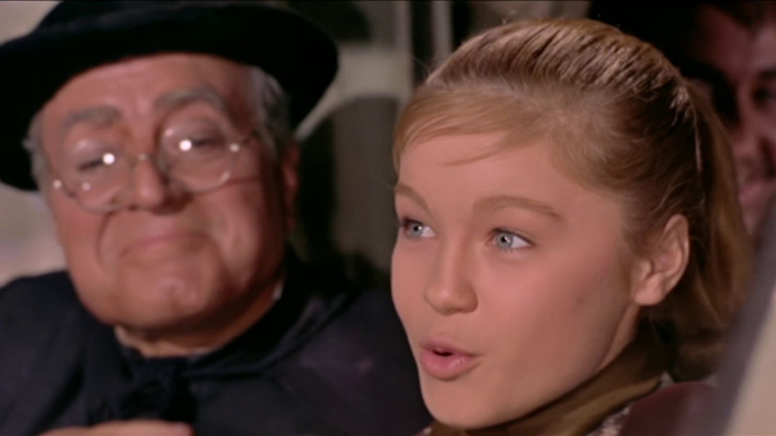 Cine de barrio - Un rayo de luz (presentación) - ver ahora