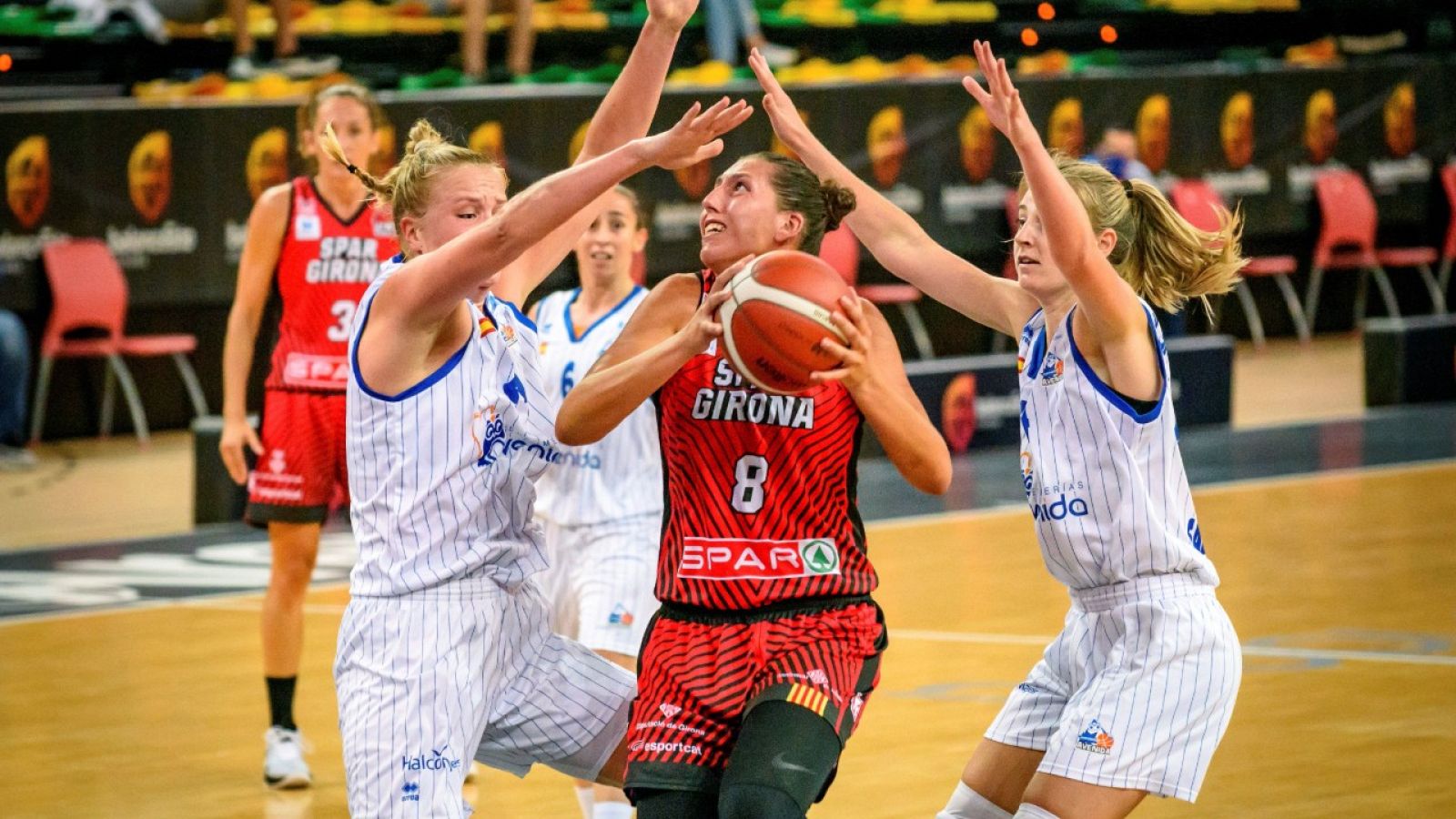 Perfumerías Avenida jugará la final de la Supercopa tras vencer a Spar Girona