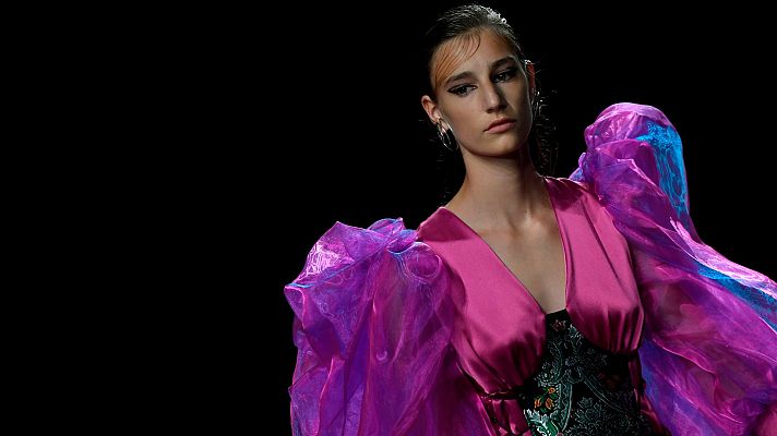 Telediario 1 - Finaliza una edición de la Madrid Fashion Week marcada por el coronavirus