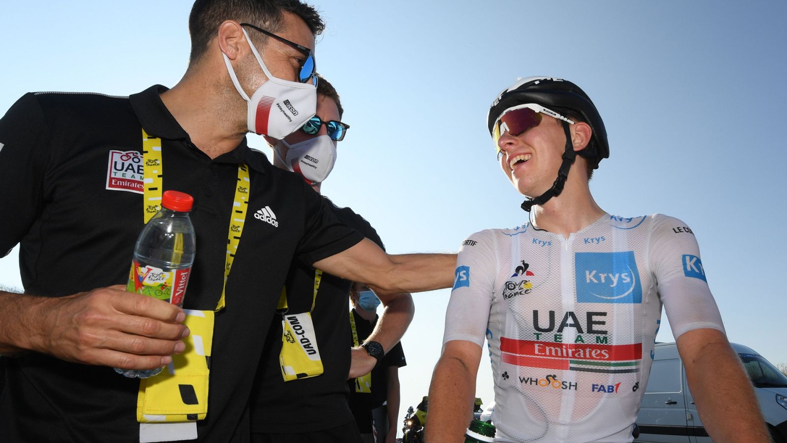 Vídeo | Pogacar: "Hoy ha fallado Bernal, mañana puedo ser yo o Roglic"