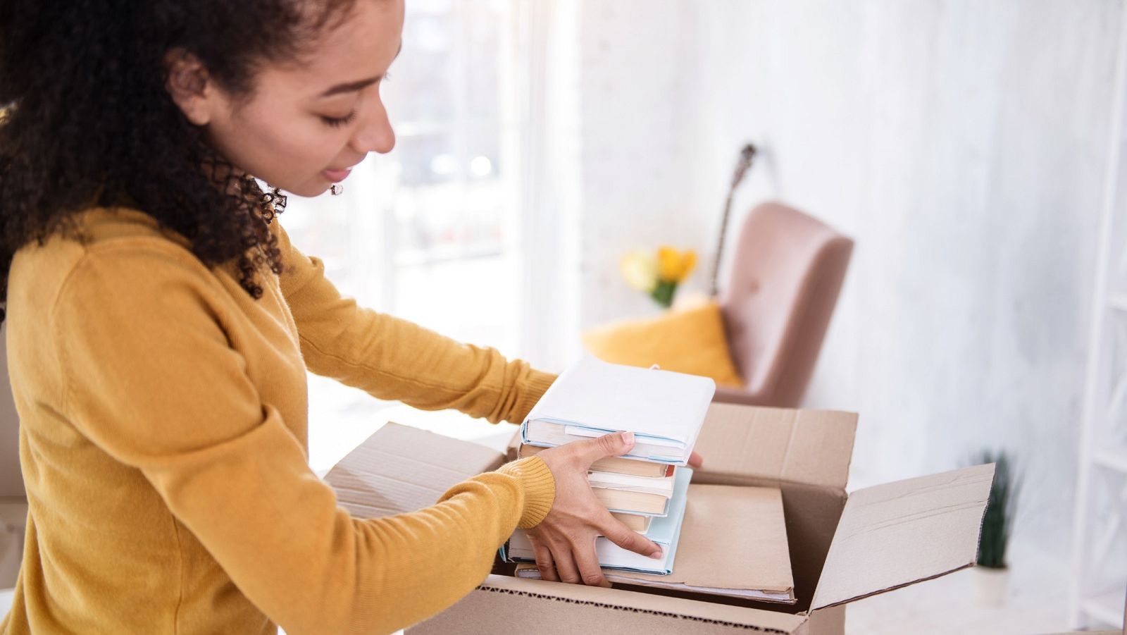 Pisos para universitarios en época de Covid-19 - España Directo | Ver