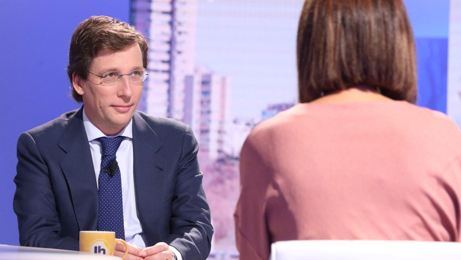 Almeida: "El Gobierno no tiene interés en saber el número real de muertos y en transmitírselo a los españoles"