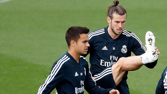 Telediario 1 - Reguilón, rumbo al Tottenham; Bale puede seguirle