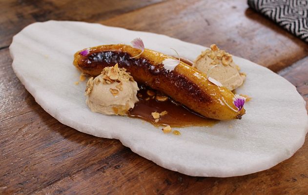 RTVE Cocina - Plátano de Canarias glaseado con su helado