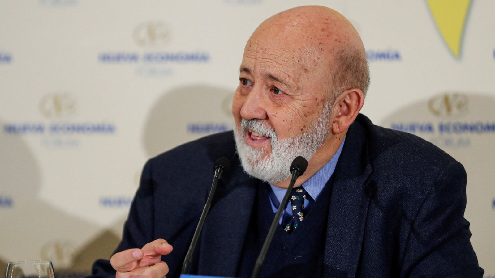 Tezanos atribuye la subida de Cs en el CIS a un giro al "centro": "Cuando se desplazó a la derecha vino su gran derrumbe"