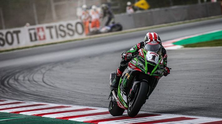  - Rea se impone en la primera carrera; Bautista, quinto