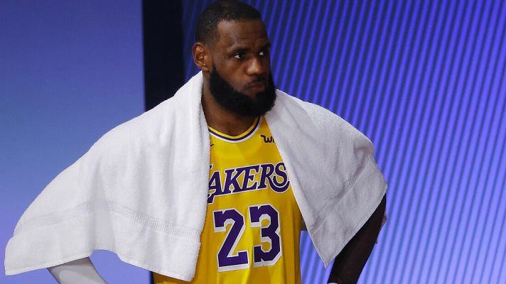 Telediario 1 - LeBron James, enfadado por no ser MVP de la temporada a pesar de la victoria de los Lakers