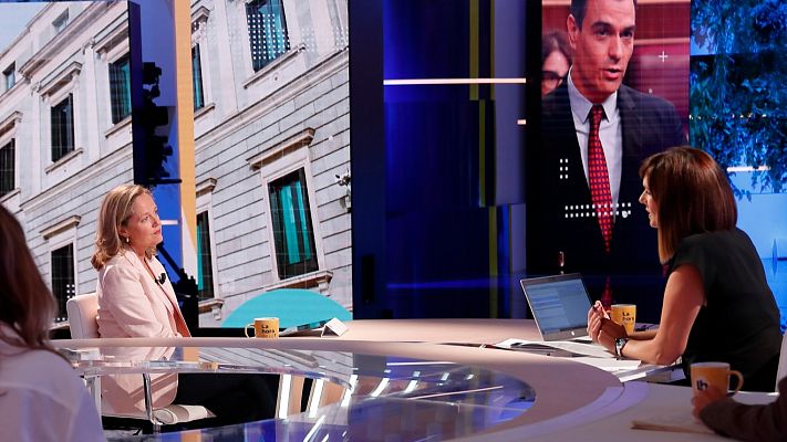  - Calviño cree "compatibles" unos presupuestos para la "recuperación económica" con ajustes en algunos tipos impositivos