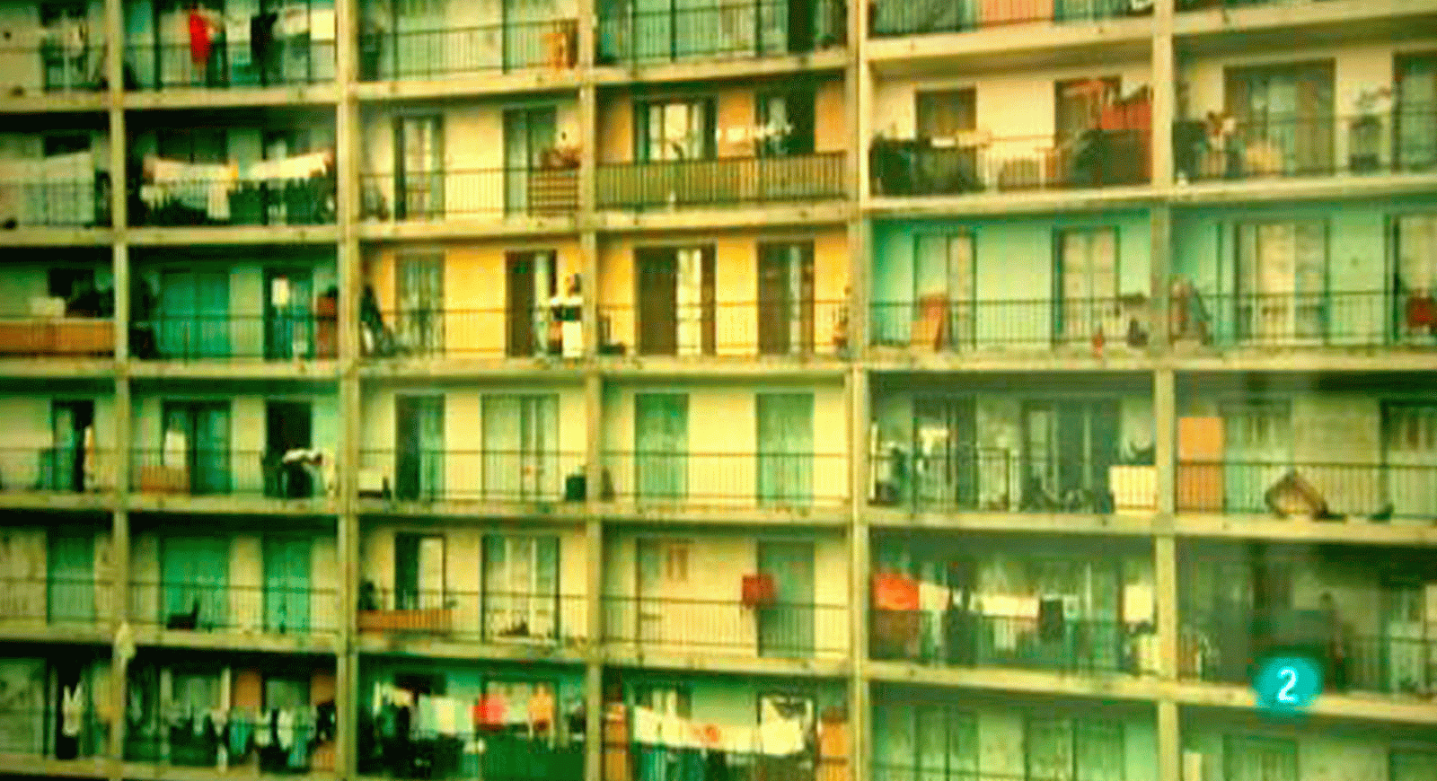 La aventura del saber Exposición Cámara y ciudad Caixaforum Georges Pompidou París