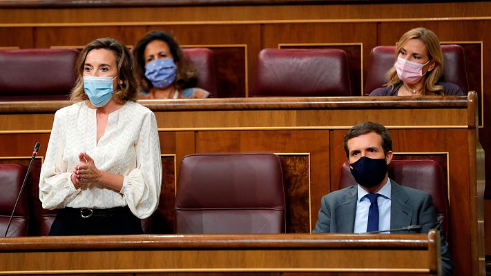 Telediario 1 - Rifirrafe entre Gobierno y oposición por el viaje de Sánchez a Bruselas