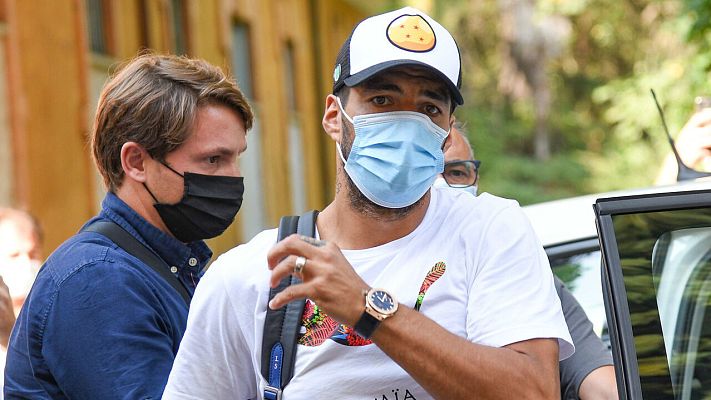 Telediario 1 - Luis Suárez, nuevo jugador del Atlético de Madrid