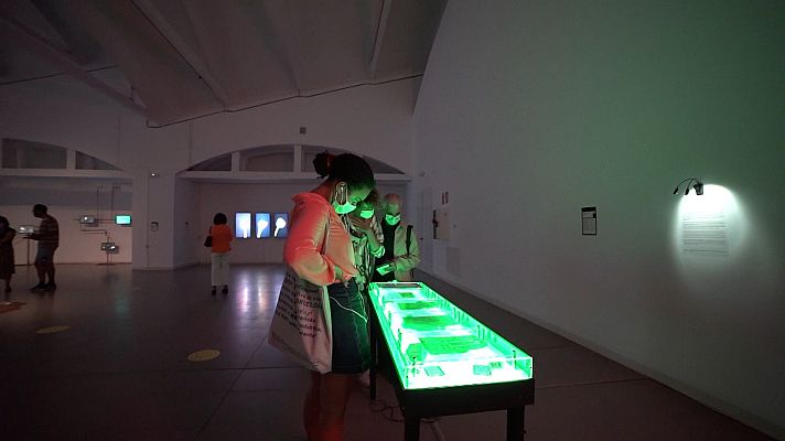 Zoom net - Aula digital, Galaxy Fold2 y Vida Futura