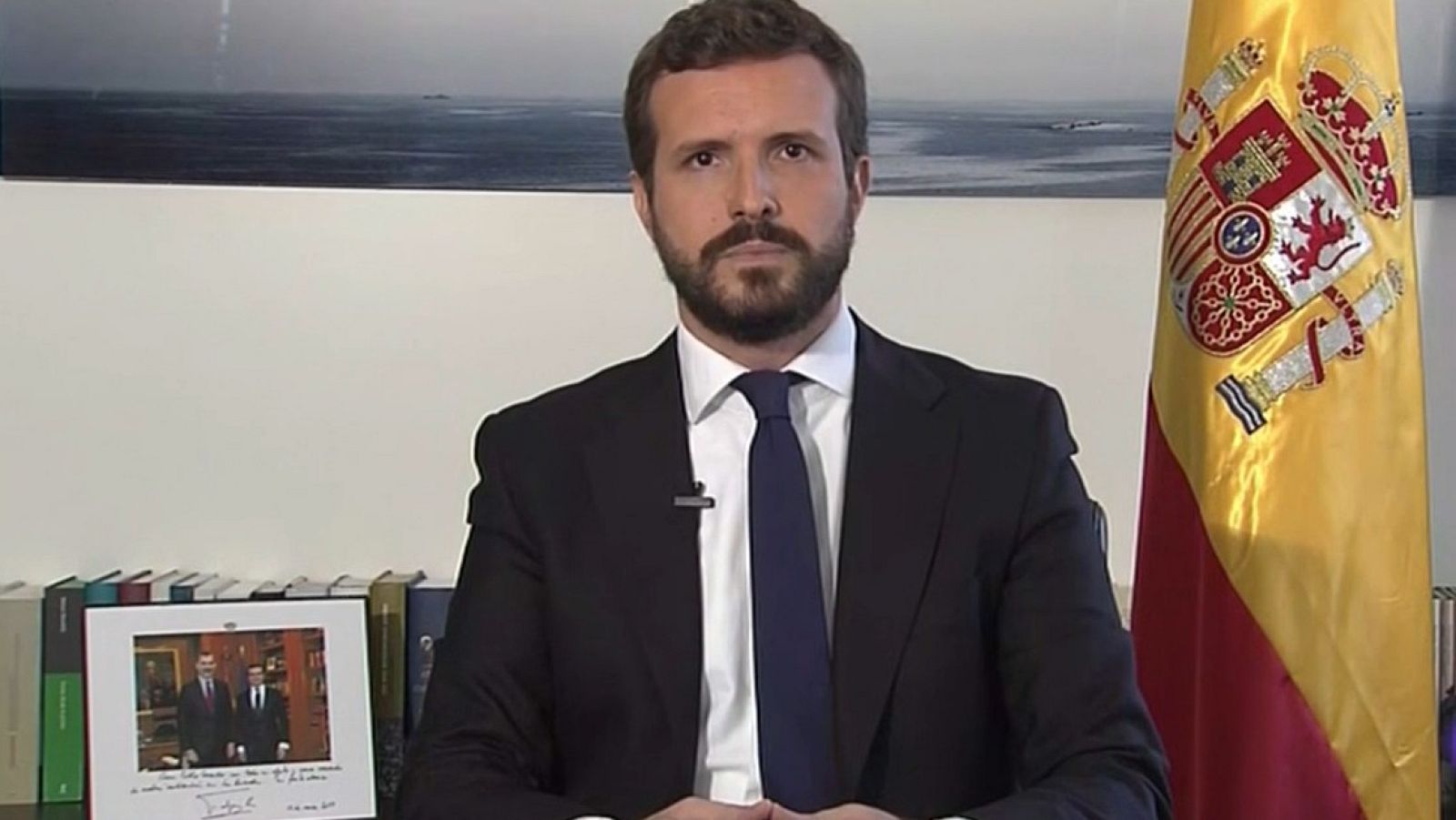 Pablo Casado pide el cese de Alberto Garzón y la reprobación de Pablo Iglesias por acusar al rey de haber roto su neutralidad | Ver