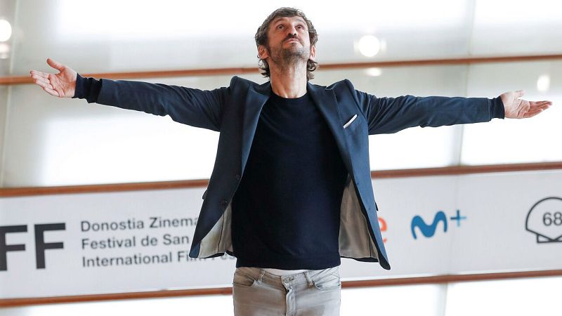 Llega a los cines 'Black Beach', una historia de confusión, gobiernos corruptos y violaciones de los derechos humanos - RTVE.es - Telediario 1 | Ver