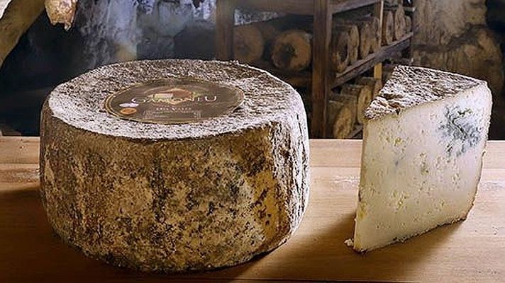 España Directo - Así se elabora el Gamonéu, un queso de altura