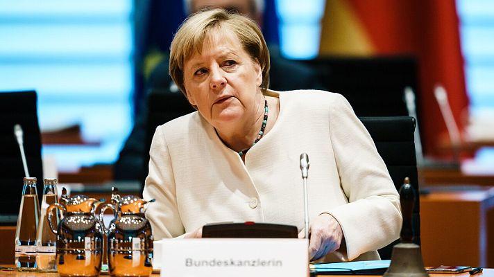 Telediario 1 - Merkel advierte de un posible pico de contagios en Alemania para Navidad