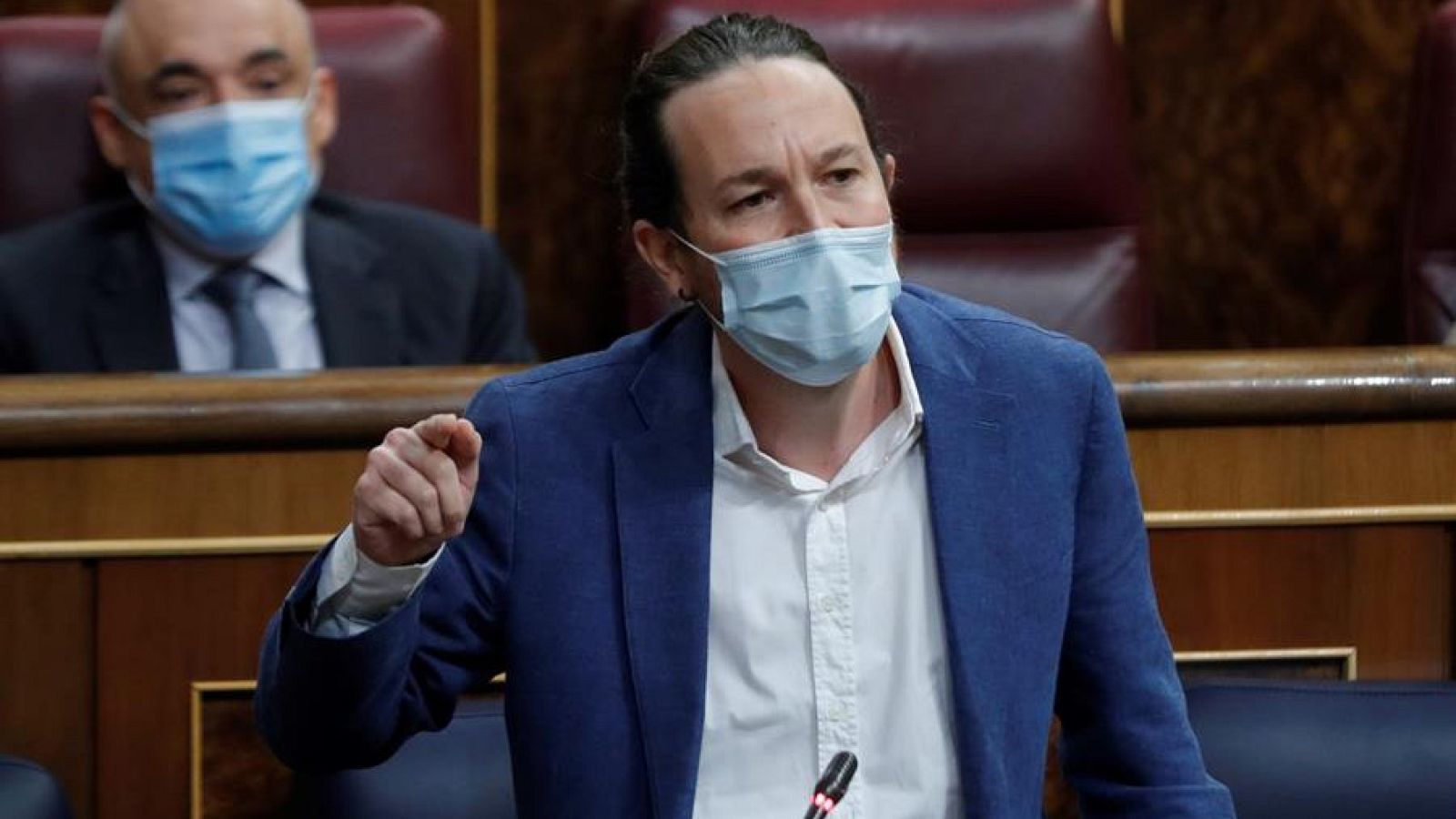 Iglesias, a Egea (PP): "Hacen mucho daño a la monarquía escudándose en ella para atacar al poder judicial" | Ver
