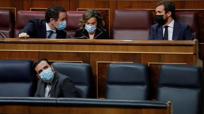  - Garzón se defiende de los ataques del PP por sus críticas al rey: "Ustedes están más cerca del delito que de la Constitución"