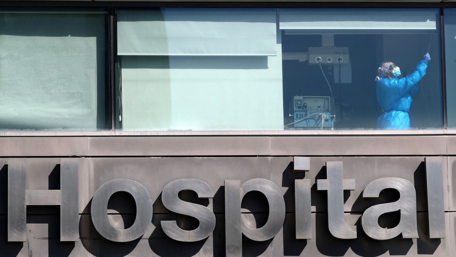 Los sanitarios piden responsabilidad a ciudadanos y políticos en la segunda ola