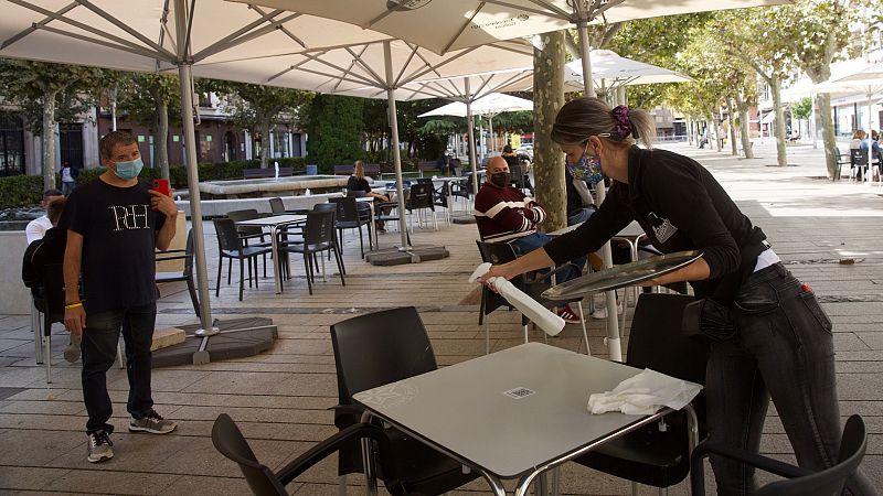 Coronavirus - Calahorra, Arnedo y Rincón de Soto comienzan una semana de restricciones - RTVE.es - Telediario 1 | Ver