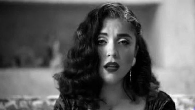 La cantante chilena Mon Laferte presenta su nuevo disco con un dueto con Alejandro Fernández