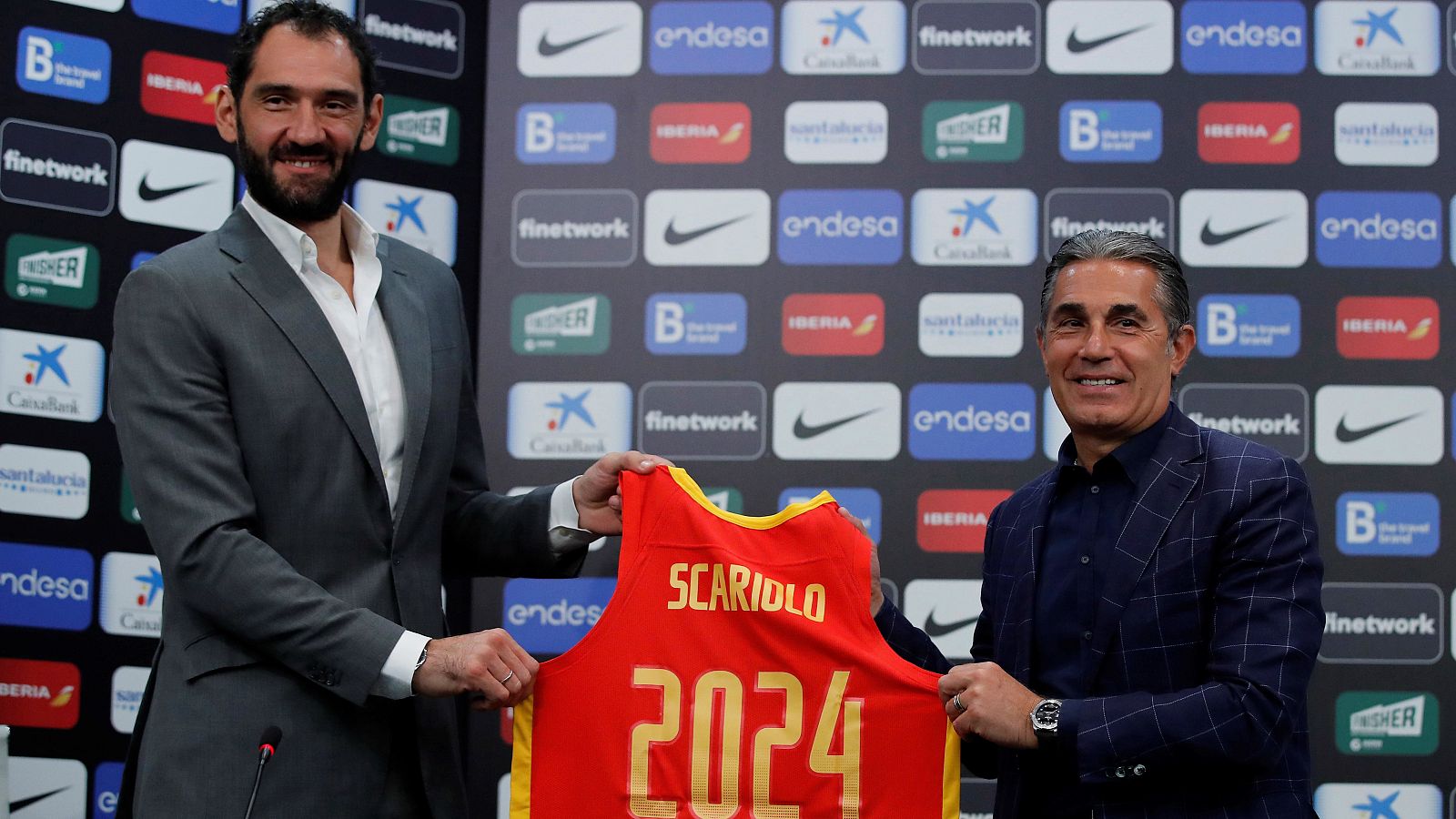 Scariolo y Mondelo renuevan con España | Ver