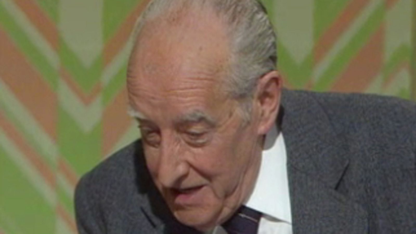 Plaza Mayor - 6/12/1983 - Programas y Concursos en el Archivo de RTVE | Ver