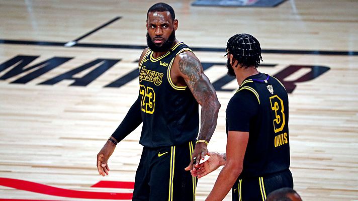 Telediario 1 - Segunda victoria de Lakers contra Miami con Davis y LeBron desatados