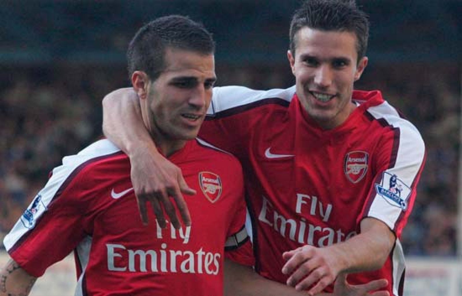 Cesc dedica la goleada a Jarque | Ver