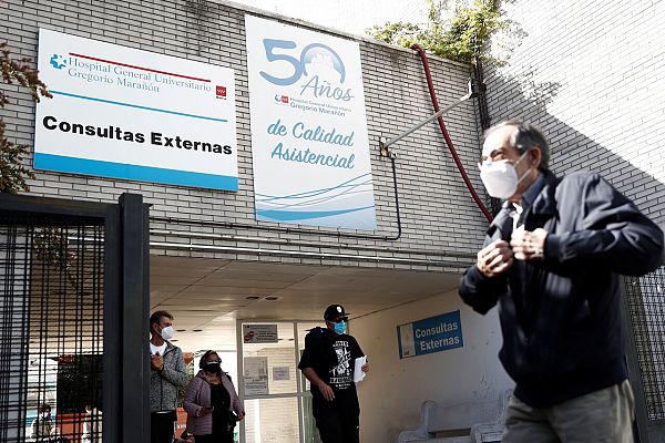 Telediario 1 - Sanidad duda de los datos de Madrid por los retrasos en las notificaciones y los test de antígenos