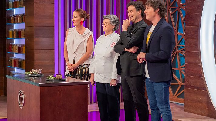  - Josie y Gonzalo Miró se emocionan con la llegada de Juana