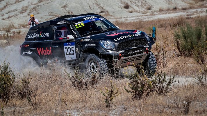 Telediario 1 - Cristina Gutiérrez, tras la estela de Al Attiyah, Al Rajhi y Sainz en el Rally de Andalucía