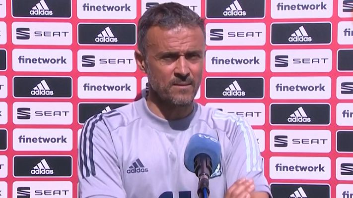  - Luis Enrique: "Oyarzabal ha dado negativo y, junto a Reguilón, están disponibles"
