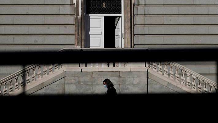 Telediario 1 - Primera vez que se decreta el estado de alarma en una CC.AA.