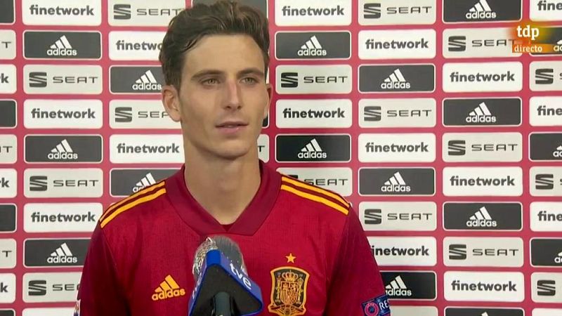 España 1-0 Suiza | Pau Torres: "La competencia es de nivel, yo trato de aprovechar mis oportunidades"