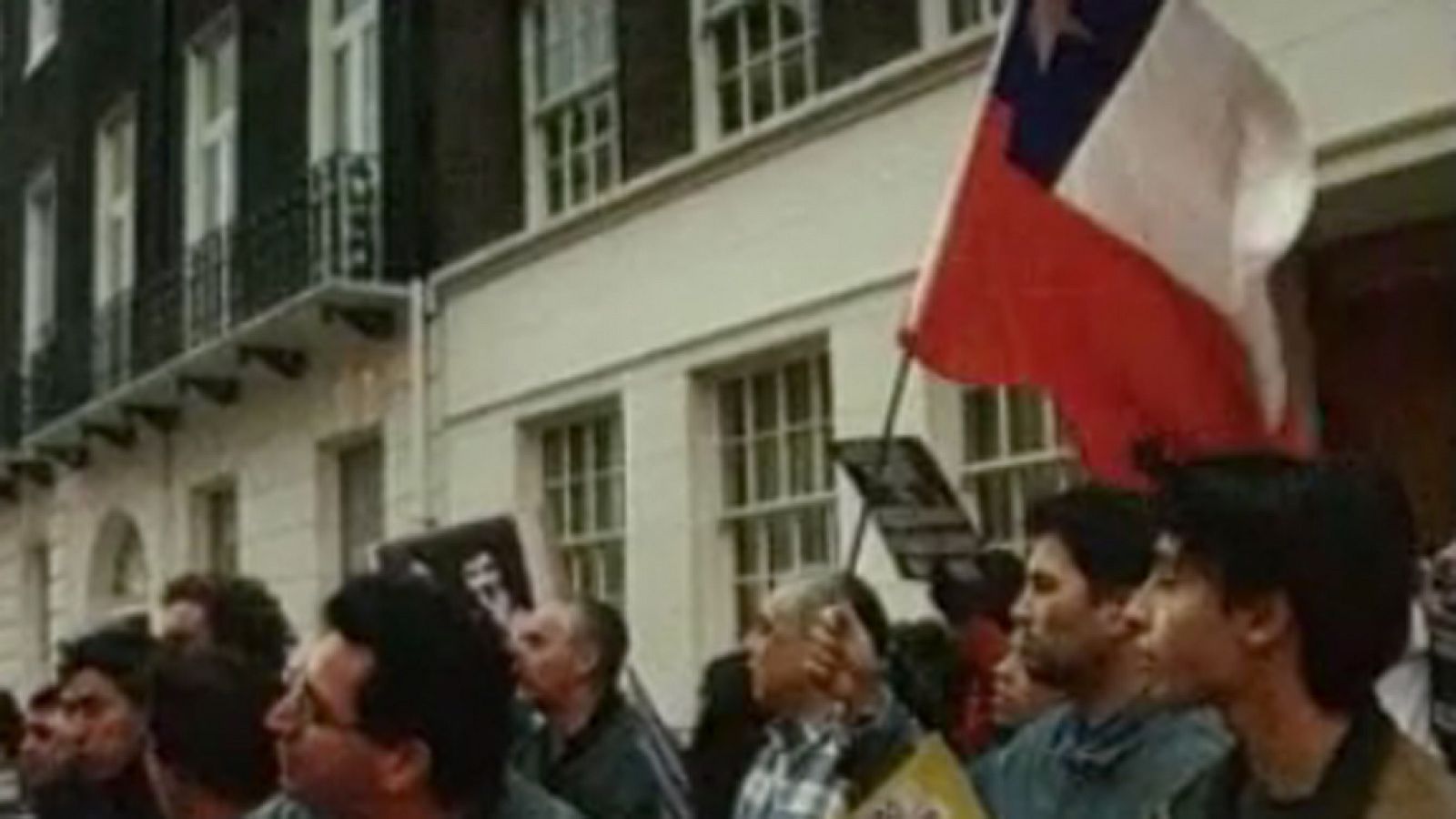 Telediario 2 - 17/10/1998 - Fue noticia en el Archivo de RTVE | Ver