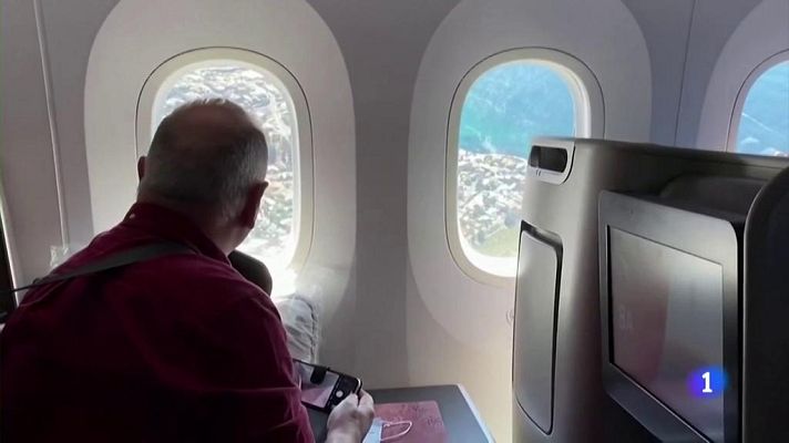 Telediario 1 - Los 'vuelos a ninguna parte' aumentan con la pandemia de coronavirus