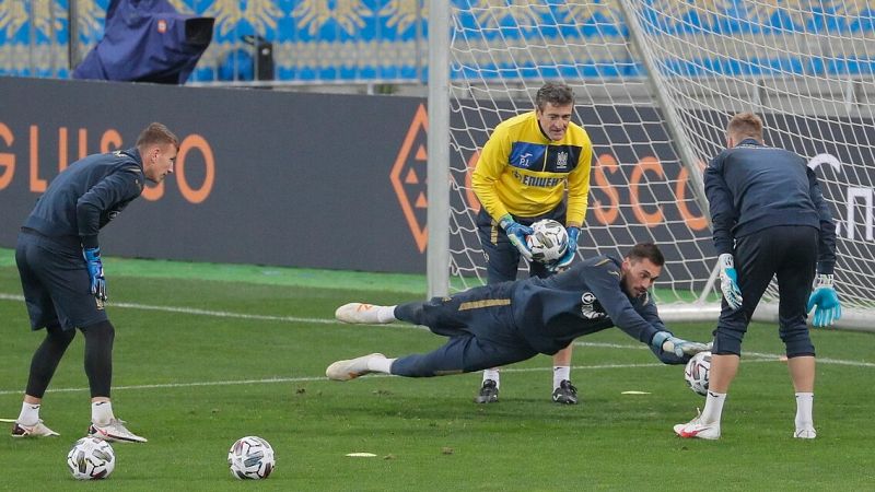 Shevchenko convoca al entrenador de porteros de Ucrania por las bajas