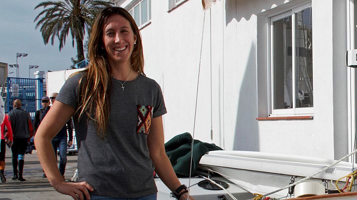 Telediario 1 - Cinco mujeres navegarán contra el cáncer de mama guiadas por una campeona olímpica