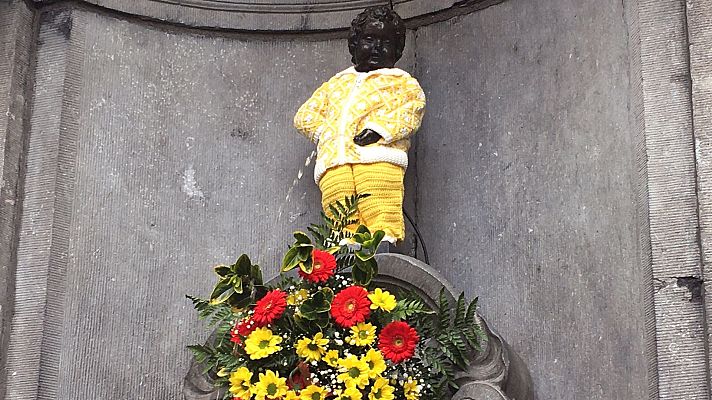 Telediario 1 - El Manneken Pis homenajea a los sanitarios