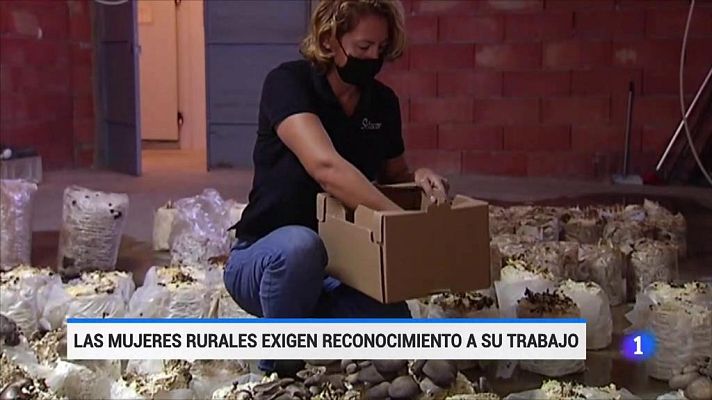 Telediario 1 - Las mujeres rurales exigen reconocimiento a su trabajo en la celebración de su día internacional