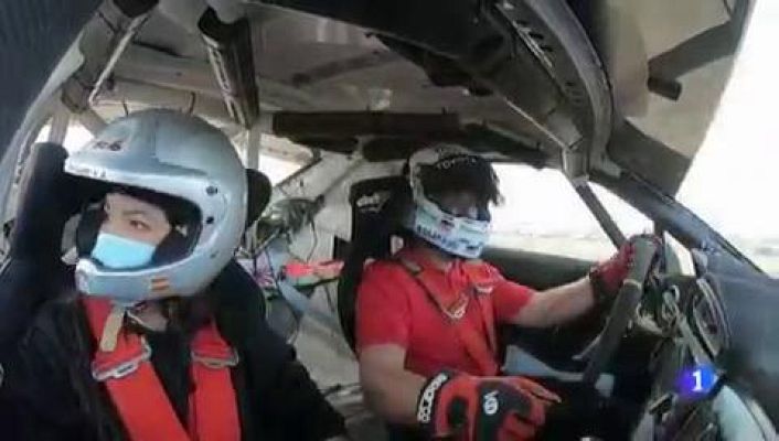 Telediario 1 - Los hermanos Vera se miran en el espejo de Carlos Sainz