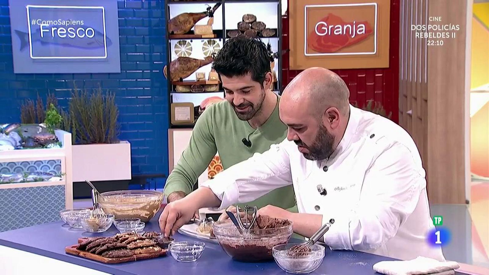 Alejandro Montes nos enseña a hacer cookies de chocolate | Ver