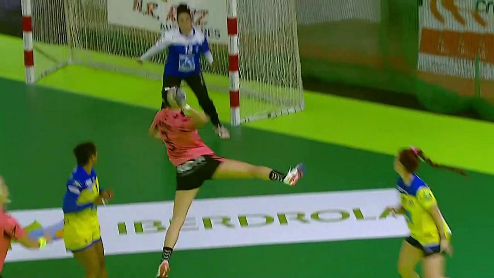 Balonmano - Liga Guerrera Iberdrola. 4ª jornada: Uneatlántico Pereda-Lanzarote Puerto del Carmen - ver ahora