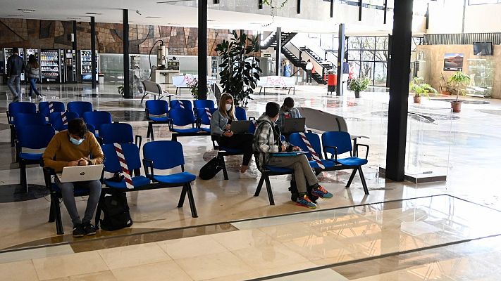 Telediario 1 - El aumento de contagios trae más restricciones este fin de semana