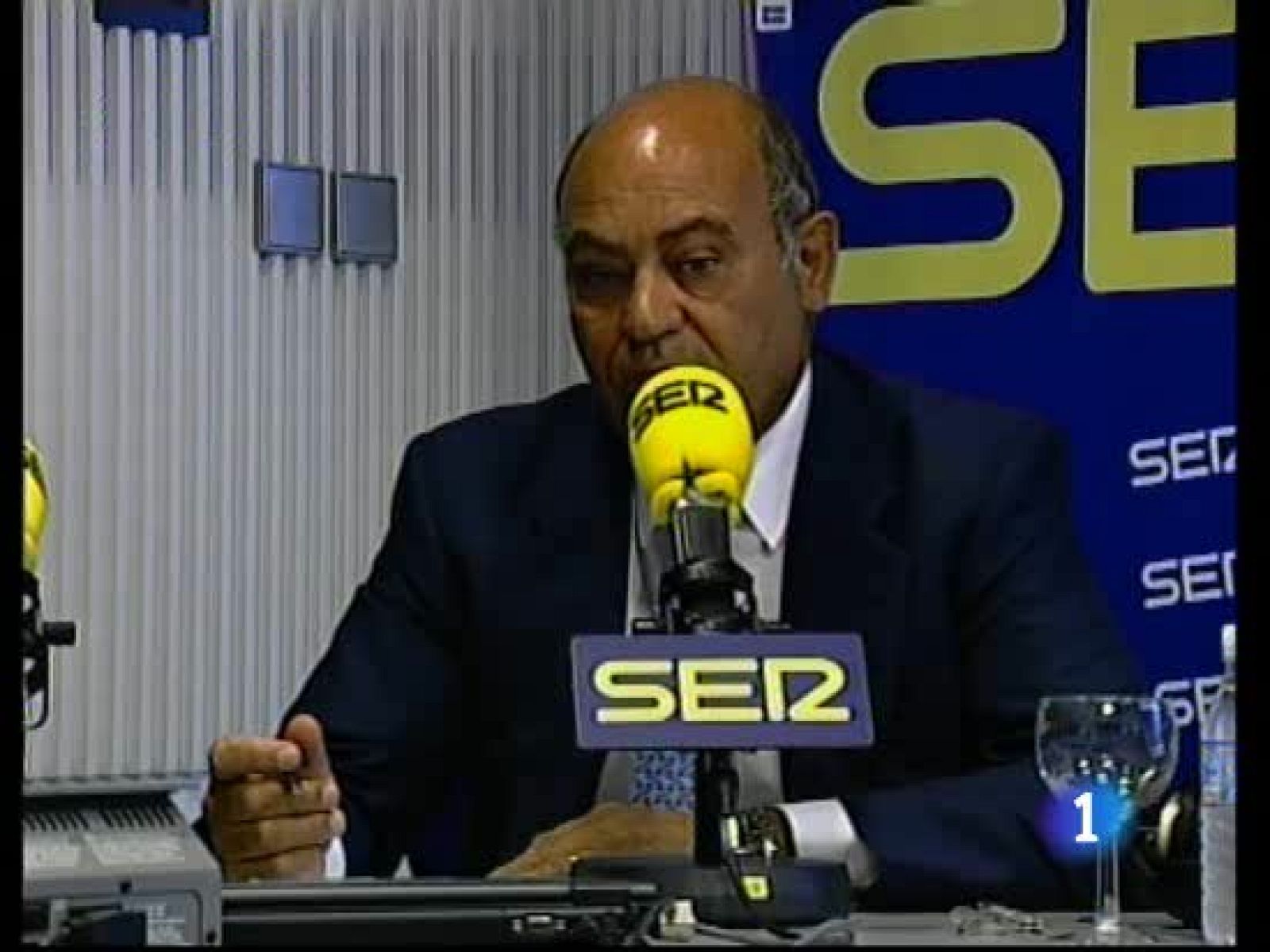 La patronal está dispuesta a reanudar el diálogo social | Ver