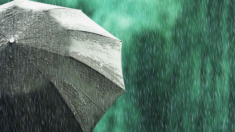 La semana arranca con un frente atlántico que traerá lluvia y vientos fuertes - RTVE.es - El tiempo | Ver