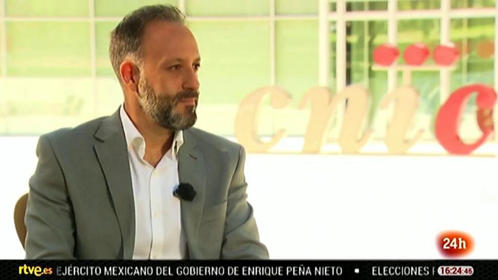 Parlamento - La entrevista - Eduardo Oliver, impulsor de Ciencia en el Parlamento - 17/10/2020